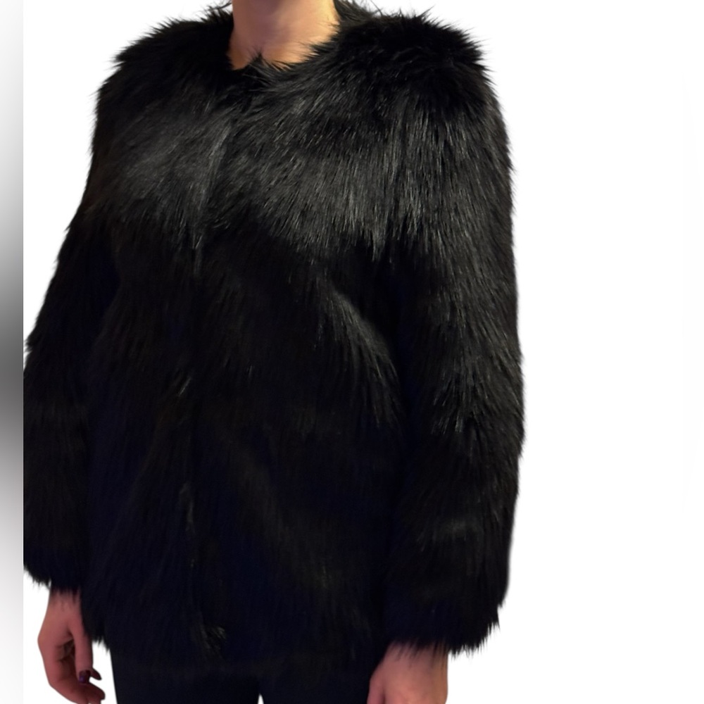H&M Black Teddy Jacket - Picture 5 of 8